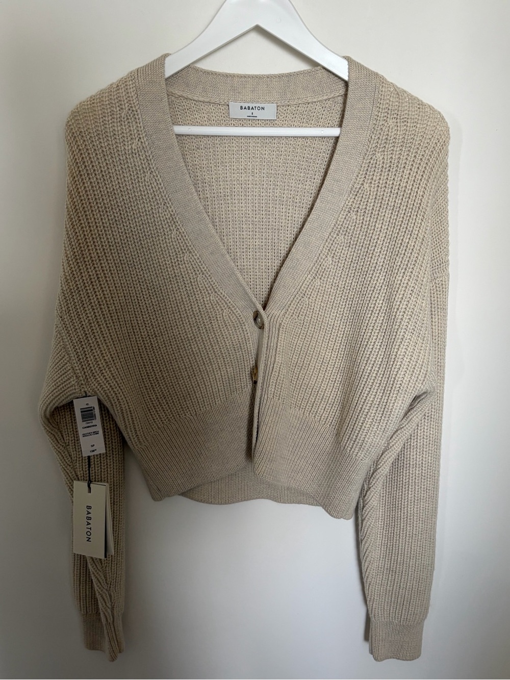 Aritzia Babaton Canberra V-Neck Button Cardigan